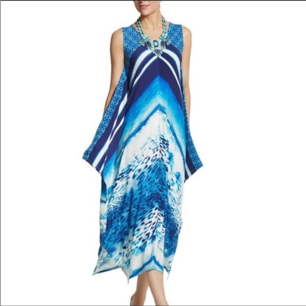 Chico’s 0 Dress Beautiful Butterfly 🦋 at sides when swirling around